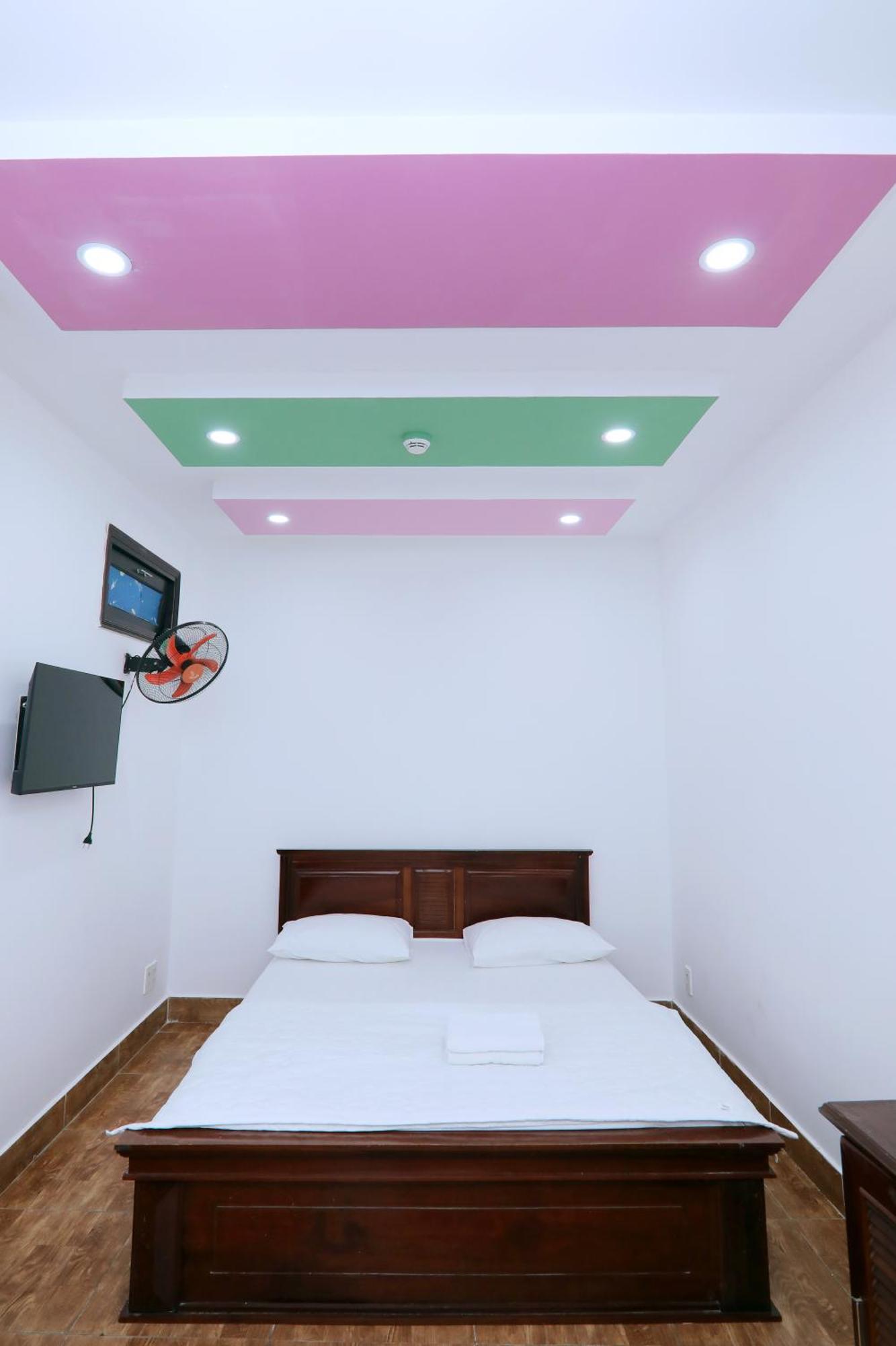 Khach San Sao Mai Xanh - Sao Mai Xanh Hotel